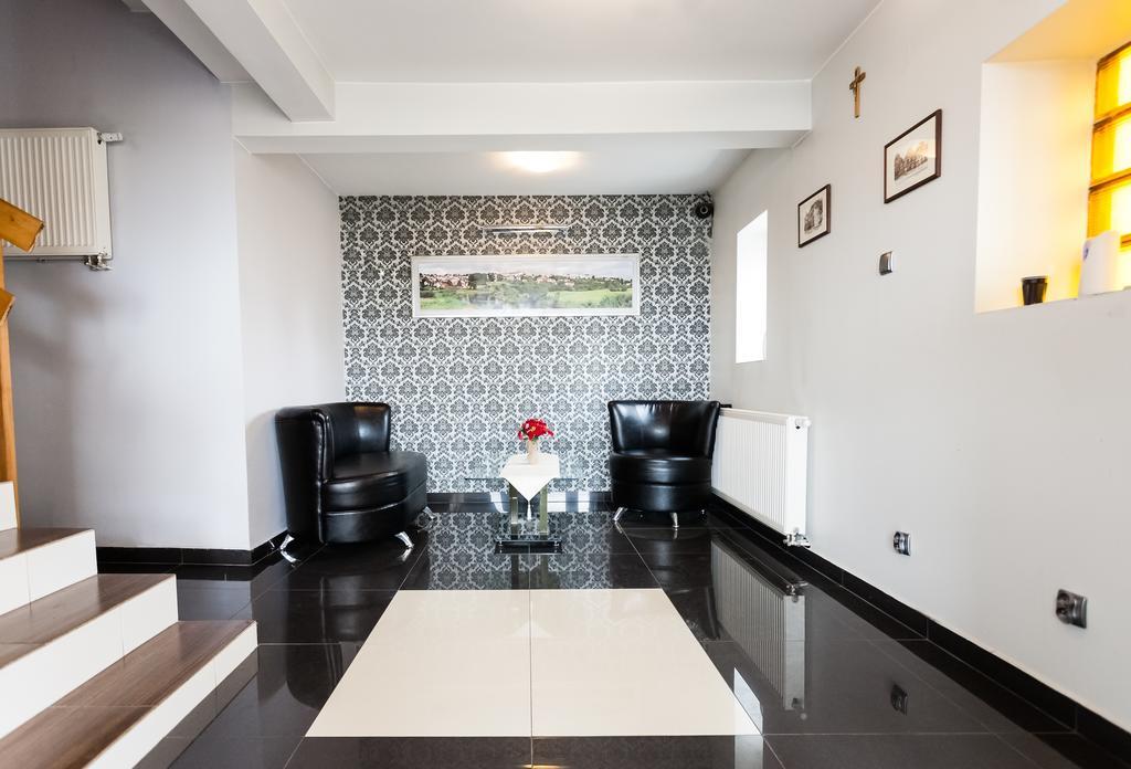 Sleep In Lomza Apartment ภายนอก รูปภาพ